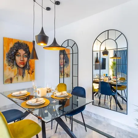 Banus - Banus - Nueva Andalucia - Dama De Noche - Premium 2br - 2ba - Stylishly Redecorated - Large Outdoor Terrace - S Pools - Ideal For Family - Just 5 Min By Car From Puerto Banus Marina And Corte Ing Luxury Shopping Mall