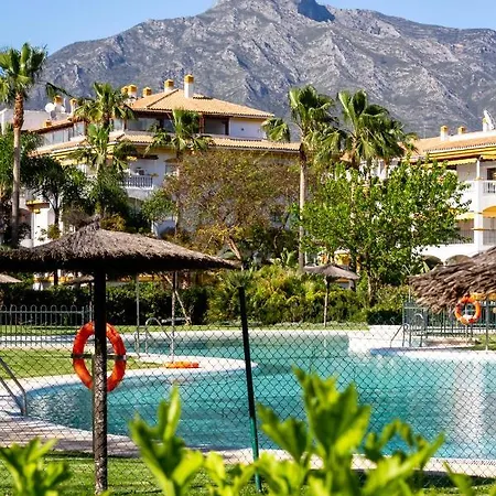 Banus - Banus - Nueva Andalucia - Dama De Noche - Premium 2br - 2ba - Stylishly Redecorated - Large Outdoor Terrace - S Pools - Ideal For Family - Just 5 Min By Car From Puerto Banus Marina And Corte Ing Luxury Shopping Mall * ماربيا